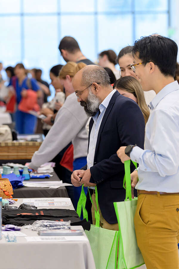 GSBS expo attendees